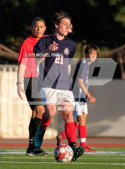 Thumbnail 3 in Los Amigos @ Beckman photogallery.