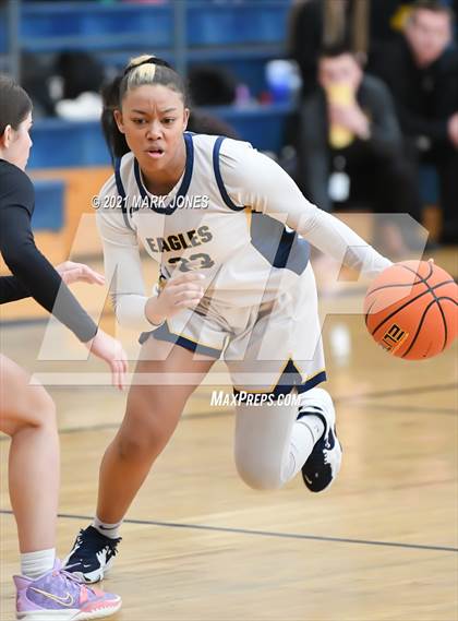 Thumbnail 3 in Gilbert vs. Rancho Christian (Nike Tournament of Champions) photogallery.