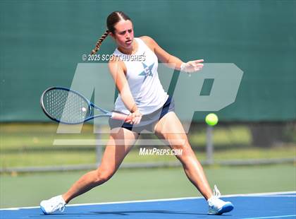 Thumbnail 1 in Green Hill v Central Magnet (Region 5AA) photogallery.