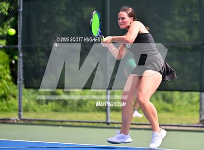 Thumbnail 2 in Green Hill v Central Magnet (Region 5AA) photogallery.