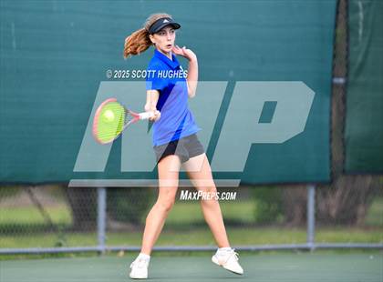 Thumbnail 3 in Green Hill v Central Magnet (Region 5AA) photogallery.