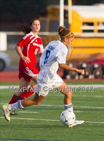 Thumbnail 3 in Oak Ridge vs Bellaire (I-10 Shootout) photogallery.