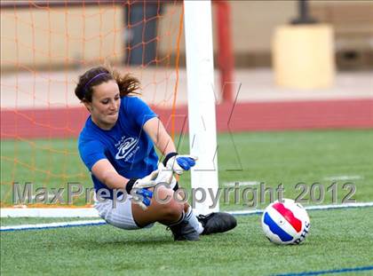 Thumbnail 2 in Oak Ridge vs Bellaire (I-10 Shootout) photogallery.