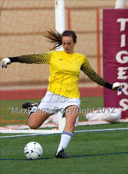Thumbnail 1 in Oak Ridge vs Bellaire (I-10 Shootout) photogallery.