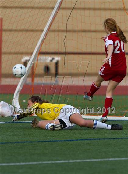 Thumbnail 1 in Oak Ridge vs Bellaire (I-10 Shootout) photogallery.