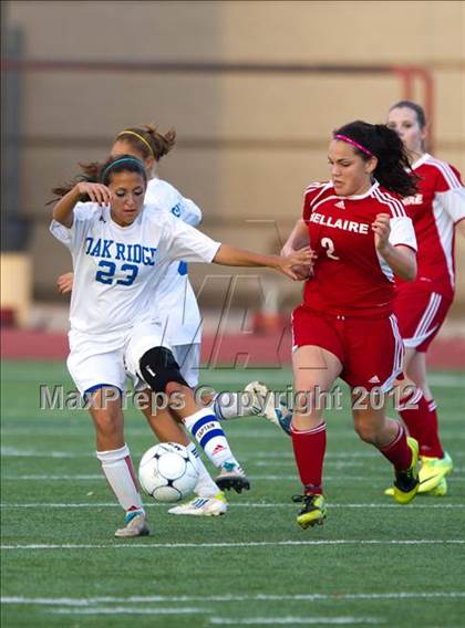 Thumbnail 3 in Oak Ridge vs Bellaire (I-10 Shootout) photogallery.