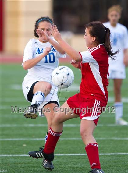 Thumbnail 2 in Oak Ridge vs Bellaire (I-10 Shootout) photogallery.