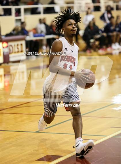 Thumbnail 3 in Red Oak vs. Kimball (DISD Coca Cola Invitational) photogallery.