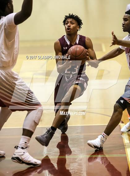 Thumbnail 1 in Red Oak vs. Kimball (DISD Coca Cola Invitational) photogallery.