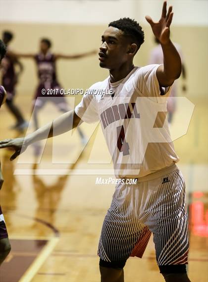 Thumbnail 3 in Red Oak vs. Kimball (DISD Coca Cola Invitational) photogallery.