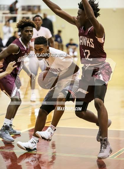 Thumbnail 3 in Red Oak vs. Kimball (DISD Coca Cola Invitational) photogallery.