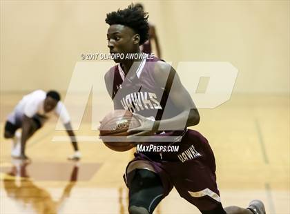Thumbnail 2 in Red Oak vs. Kimball (DISD Coca Cola Invitational) photogallery.
