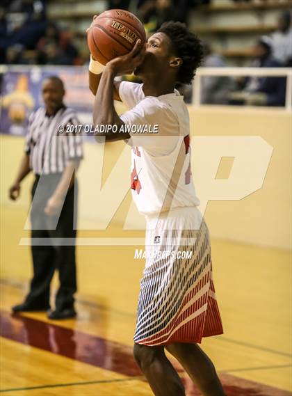 Thumbnail 3 in Red Oak vs. Kimball (DISD Coca Cola Invitational) photogallery.