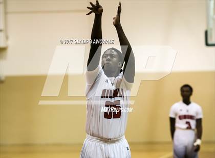 Thumbnail 1 in Red Oak vs. Kimball (DISD Coca Cola Invitational) photogallery.