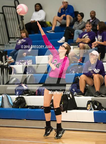 Thumbnail 2 in South Terrebonne vs St. Mary's Dominican (Penguin Volleyball Classic) photogallery.