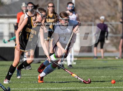 Thumbnail 2 in Arapahoe vs Cheyenne Mountain photogallery.