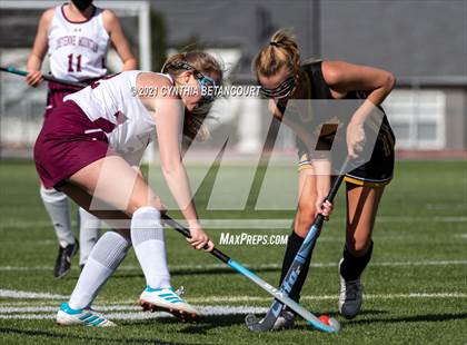 Thumbnail 3 in Arapahoe vs Cheyenne Mountain photogallery.