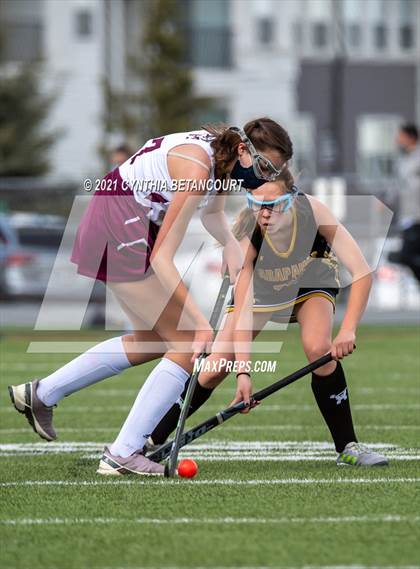 Thumbnail 3 in Arapahoe vs Cheyenne Mountain photogallery.