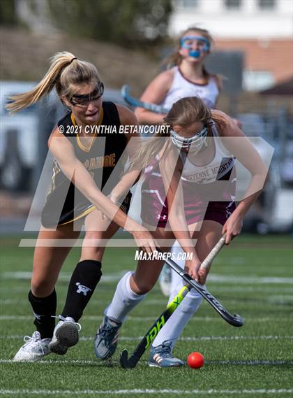 Thumbnail 3 in Arapahoe vs Cheyenne Mountain photogallery.