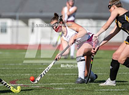 Thumbnail 1 in Arapahoe vs Cheyenne Mountain photogallery.