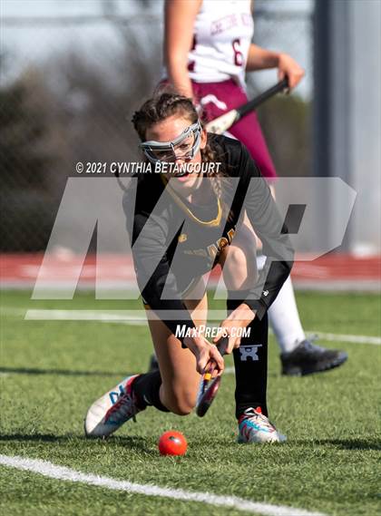Thumbnail 1 in Arapahoe vs Cheyenne Mountain photogallery.