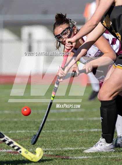 Thumbnail 3 in Arapahoe vs Cheyenne Mountain photogallery.