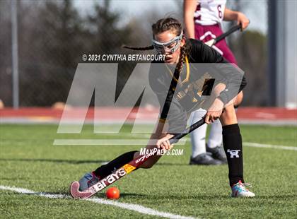 Thumbnail 3 in Arapahoe vs Cheyenne Mountain photogallery.