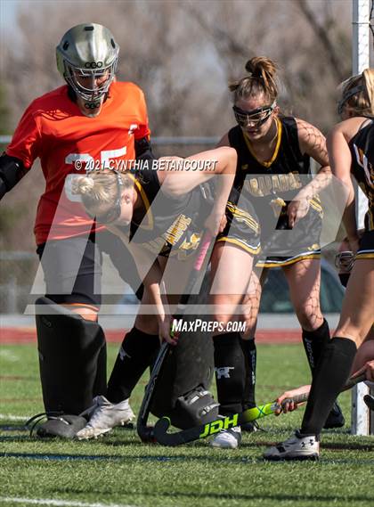 Thumbnail 3 in Arapahoe vs Cheyenne Mountain photogallery.