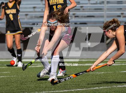 Thumbnail 1 in Arapahoe vs Cheyenne Mountain photogallery.