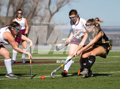 Thumbnail 1 in Arapahoe vs Cheyenne Mountain photogallery.
