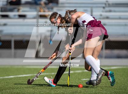 Thumbnail 3 in Arapahoe vs Cheyenne Mountain photogallery.
