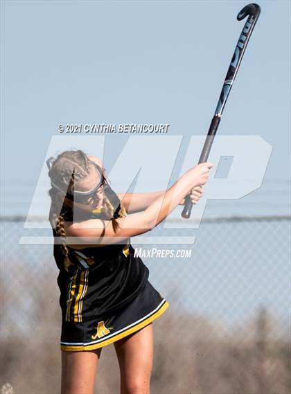 Thumbnail 2 in Arapahoe vs Cheyenne Mountain photogallery.