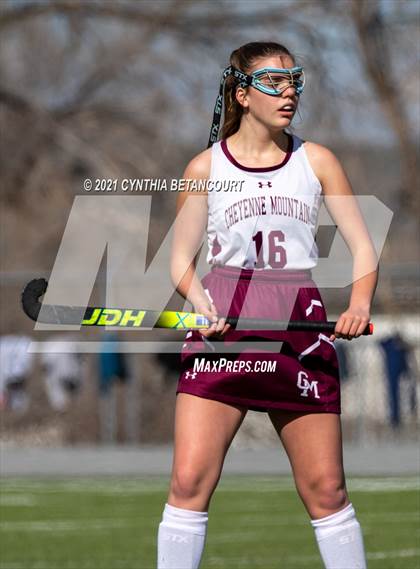 Thumbnail 3 in Arapahoe vs Cheyenne Mountain photogallery.