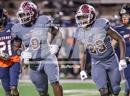 Thumbnail 1 in Mesquite vs. Sachse (UIL 6A Bi-District Playoff) photogallery.