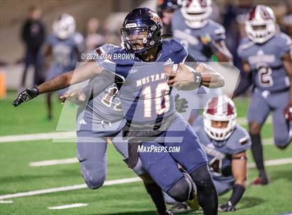 Thumbnail 3 in Mesquite vs. Sachse (UIL 6A Bi-District Playoff) photogallery.