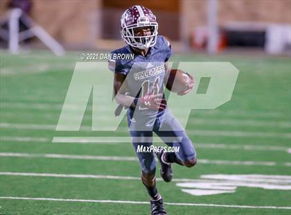 Thumbnail 2 in Mesquite vs. Sachse (UIL 6A Bi-District Playoff) photogallery.