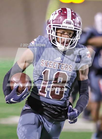 Thumbnail 2 in Mesquite vs. Sachse (UIL 6A Bi-District Playoff) photogallery.