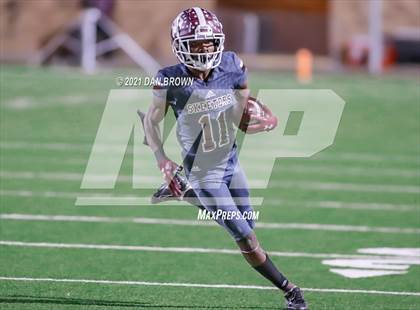 Thumbnail 1 in Mesquite vs. Sachse (UIL 6A Bi-District Playoff) photogallery.