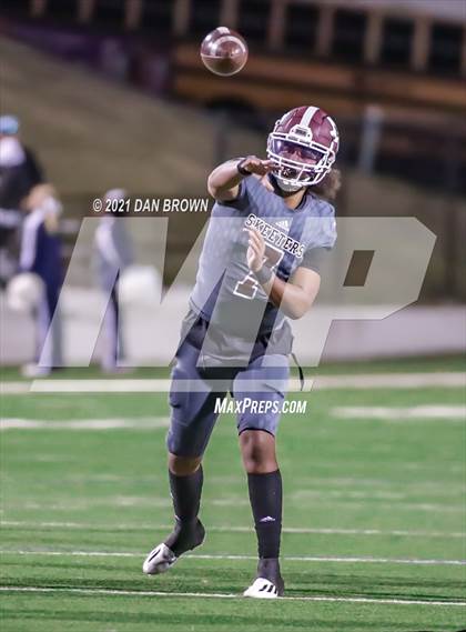 Thumbnail 3 in Mesquite vs. Sachse (UIL 6A Bi-District Playoff) photogallery.