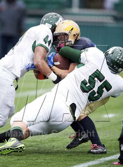Thumbnail 3 in Avon vs. Notre Dame photogallery.