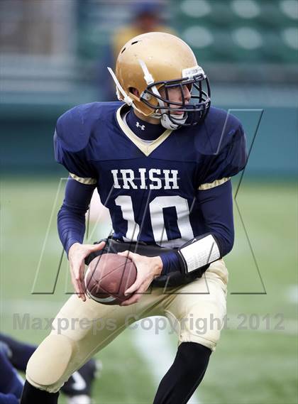 Thumbnail 2 in Avon vs. Notre Dame photogallery.