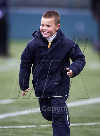 Thumbnail 3 in Avon vs. Notre Dame photogallery.