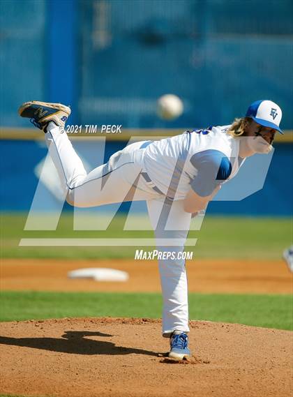 Thumbnail 2 in Los Alamitos @ Fountain Valley photogallery.