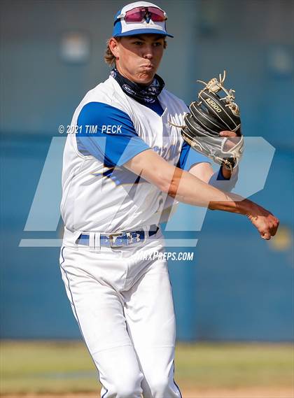 Thumbnail 2 in Los Alamitos @ Fountain Valley photogallery.
