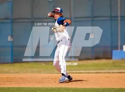 Thumbnail 2 in Los Alamitos @ Fountain Valley photogallery.