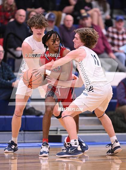 Thumbnail 3 in Austintown-Fitch @ Louisville photogallery.