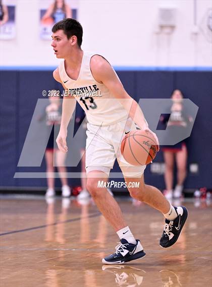 Thumbnail 2 in Austintown-Fitch @ Louisville photogallery.