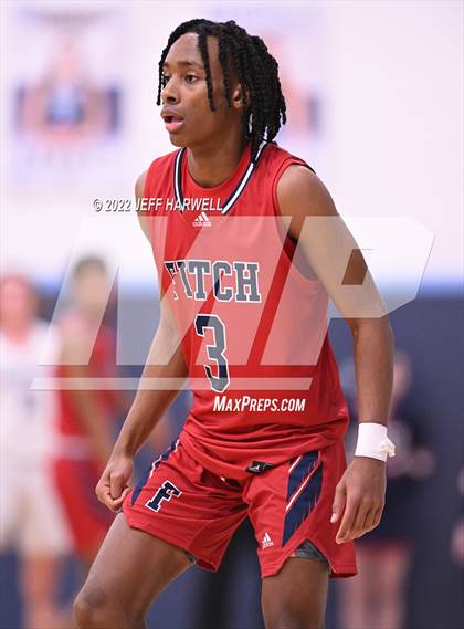Thumbnail 3 in Austintown-Fitch @ Louisville photogallery.