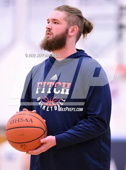 Thumbnail 2 in Austintown-Fitch @ Louisville photogallery.