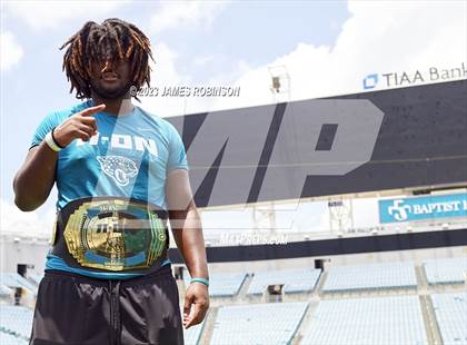 Thumbnail 1 in Oakleaf High (Jaguars Prep 11-On Lineman Challenge Award) photogallery.